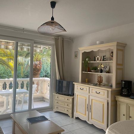 Apartament Le Tropical Fréjus Zewnętrze zdjęcie